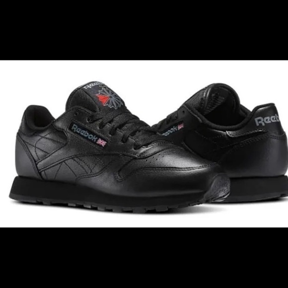 Reebok - Picture 1 of 3